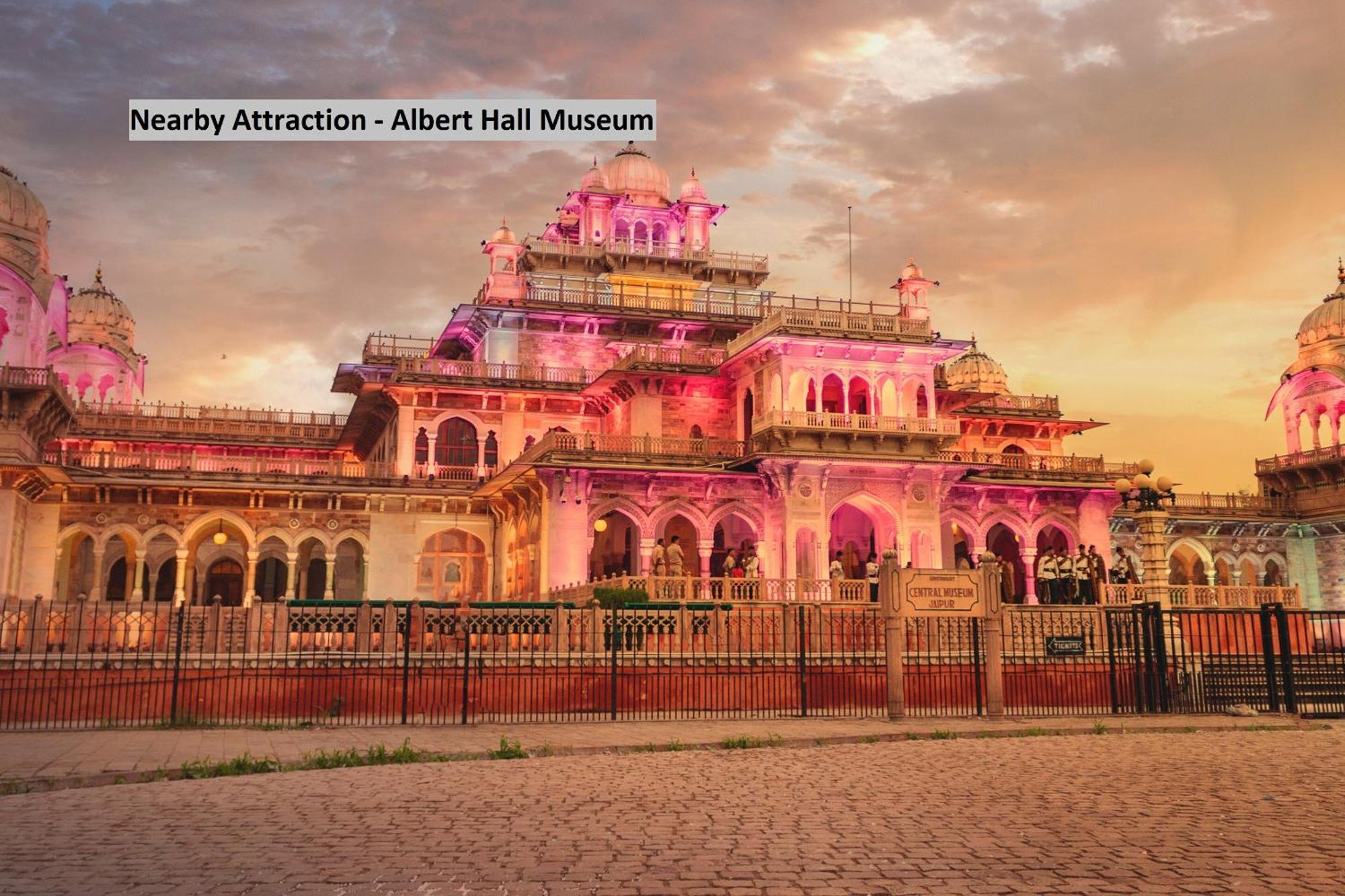 Hotel Collection O Konark Palace Divisione di Divisione di Jaipur Esterno foto
